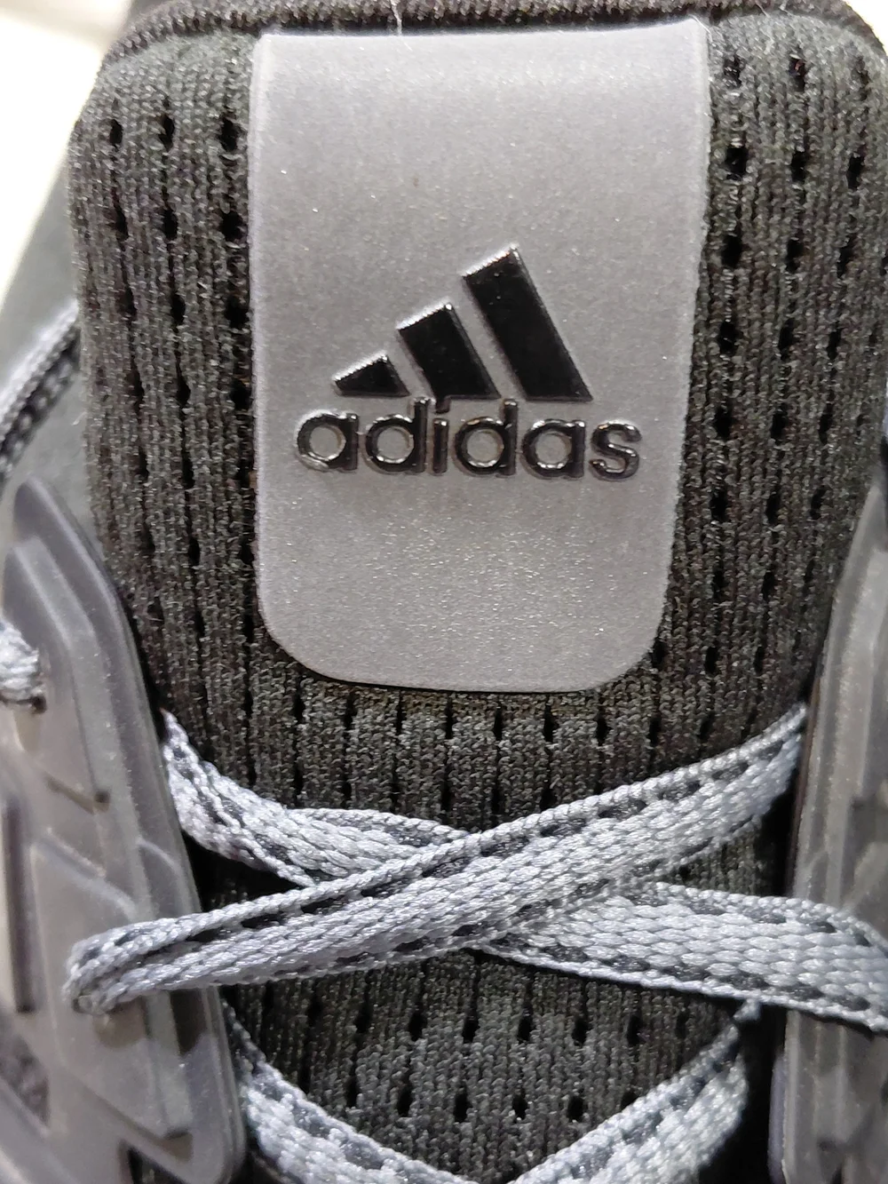 adidas Men’s Ultra Boost 1.0 Athletic Shoes — Black Grey Laces SIZE 12.5
